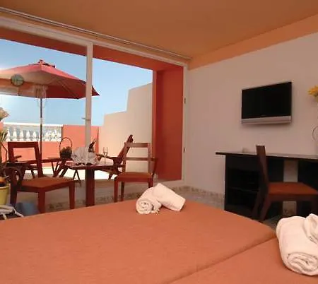 Fergus Paraiso - Adults Only Hotel