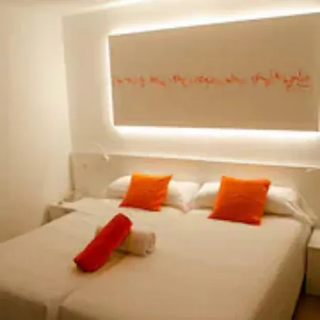 Fergus Paraiso - Adults Only 3*