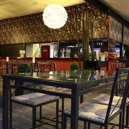 Fergus Paraiso - Adults Only 3* 산타 에우랄리아 데 리오