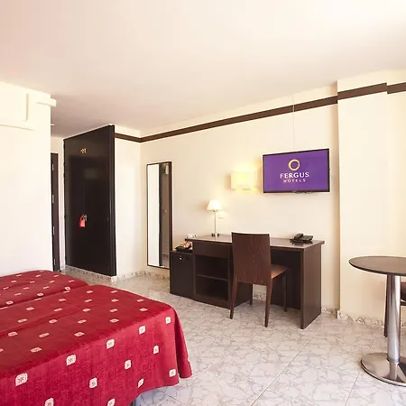 호텔 Fergus Paraiso - Adults Only 산타 에우랄리아 데 리오