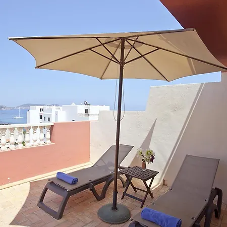 Fergus Paraiso - Adults Only