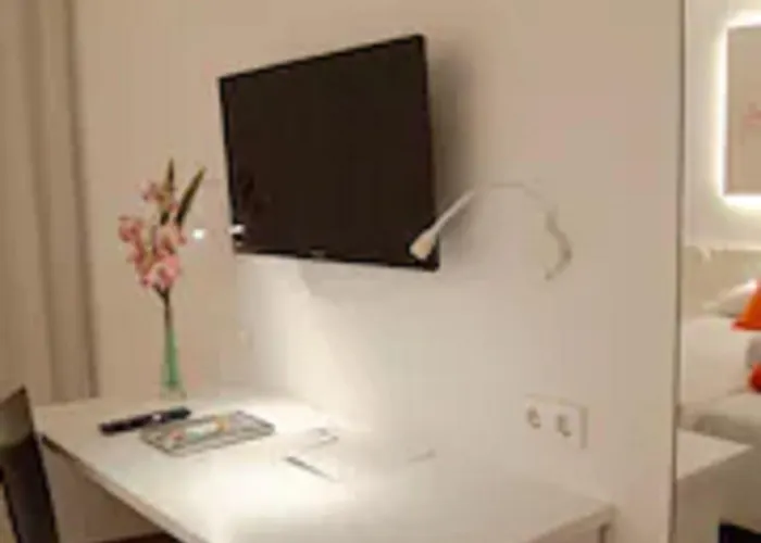 Fergus Paraiso - Adults Only Санта-Эулалия-дель-Рио