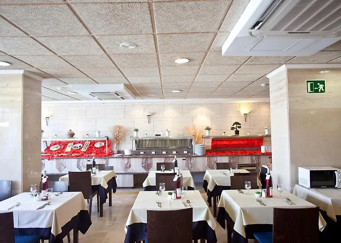 Fergus Paraiso - Adults Only Отель 3*