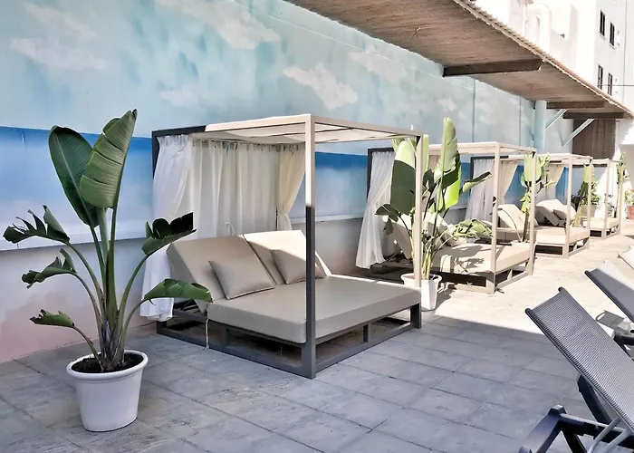 Отель Fergus Paraiso - Adults Only 3*