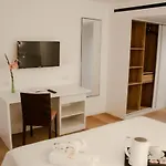 Fergus Paraiso - Adults Only 3*