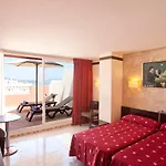 Fergus Paraiso - Adults Only Otel 3*