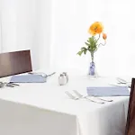 Fergus Paraiso - Adults Only Otel